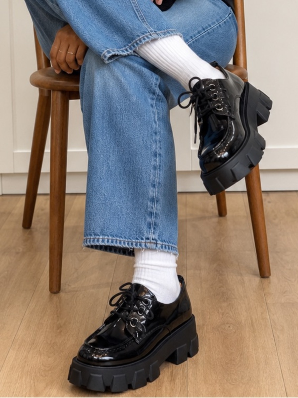 Platform Sole Lace-Up Loafers - Black